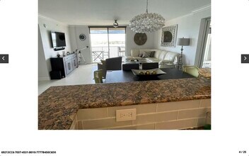 1801 N Flagler Dr in West Palm Beach, FL - Foto de edificio - Building Photo