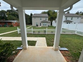 3214 Capitol Dr in Charlotte, NC - Building Photo - Building Photo