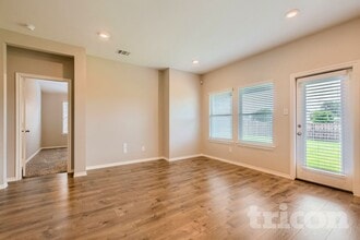 3612 Skelton St in Denton, TX - Foto de edificio - Building Photo