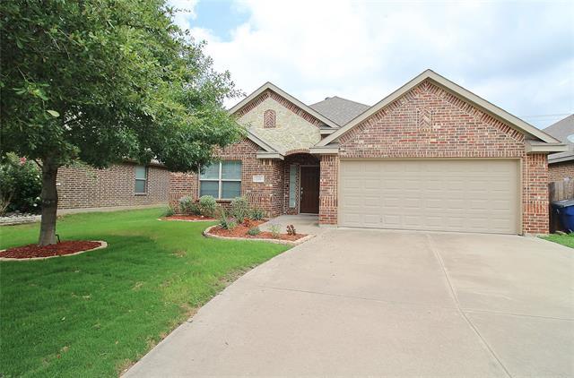 123 Timberline Dr in Waxahachie, TX - Building Photo