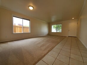 14926 50th Ave SE in Everett, WA - Building Photo - Building Photo