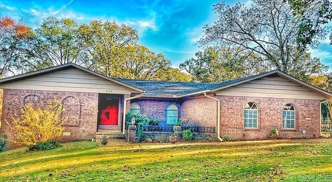 property at 4108 Royal Oak Dr