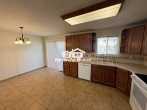 3826 W Tuscaloosa Way in West Jordan, UT - Building Photo - Building Photo