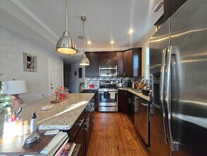 306 Maverick St in Boston, MA - Building Photo - Building Photo