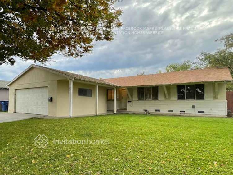 2222 Babette Way in Sacramento, CA - Building Photo