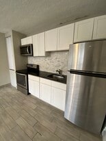 30 Austin St, Unit 1A