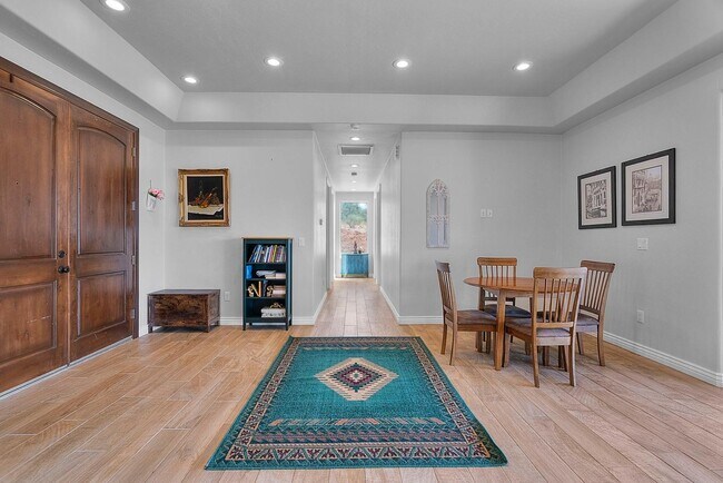 231 Premio Ct in Rio Rico, AZ - Building Photo - Building Photo