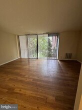778 Quince Orchard Blvd in Gaithersburg, MD - Building Photo - Building Photo