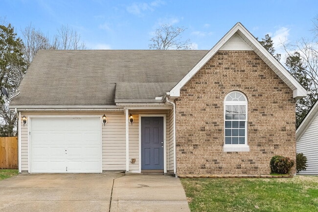 1057 Tom Hailey Blvd