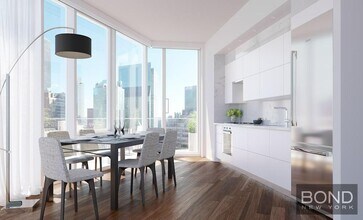 222 E 44th St in New York, NY - Building Photo - Building Photo