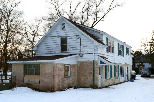 24W051 North Ave in Carol Stream, IL - Building Photo - Building Photo