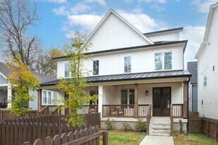 337 Gatewood Ave in Nashville, TN - Building Photo