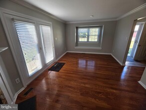 307 Meadow Ct in Glen Mills, PA - Foto de edificio - Building Photo