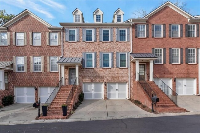 property at 1649 Emory Pl Dr NE