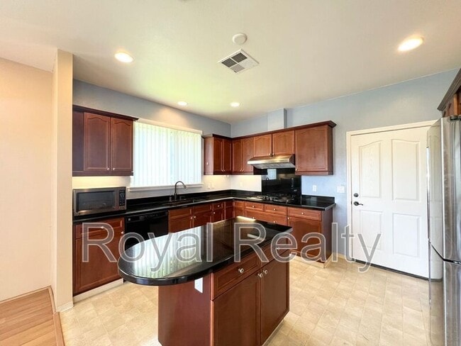 92-1089-1089 Palahia St in Kapolei, HI - Building Photo - Building Photo