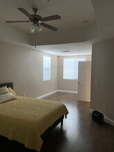 71 E Agate Ave, Unit 302 in Las Vegas, NV - Building Photo - Building Photo