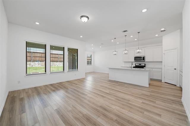 property at 1812 Lockhart Dr