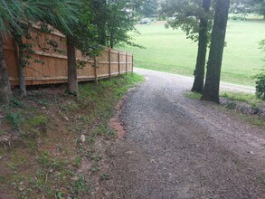 33 Hoyt Rd in Arden, NC - Building Photo - Building Photo