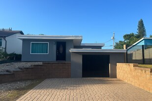 1270 Riverbreeze Blvd in Ormond Beach, FL - Building Photo