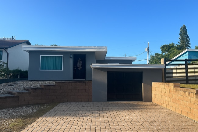 property at 1270 Riverbreeze Blvd