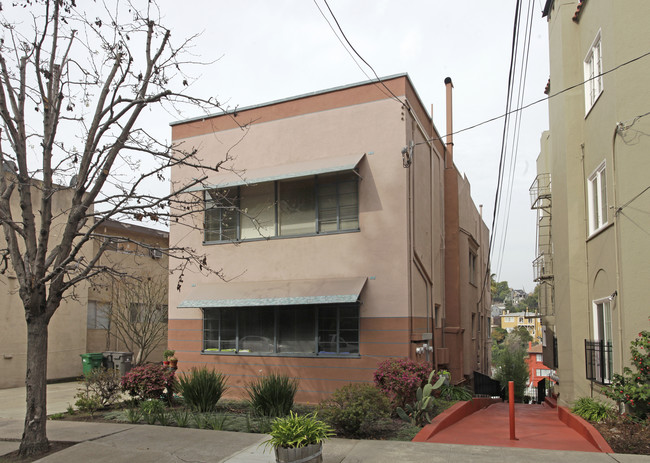 809 Walker Ave in Oakland, CA - Building Photo - Building Photo