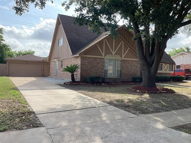 property at 2031 Millhouse Rd