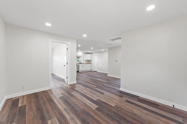 1105 Maxfield St in Waco, TX - Building Photo - Building Photo