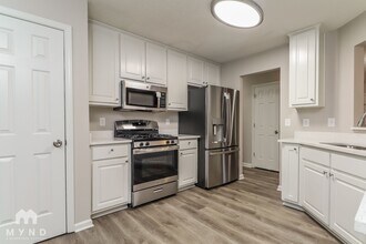 605 Baroque Terrace in Mcdonough, GA - Building Photo - Building Photo