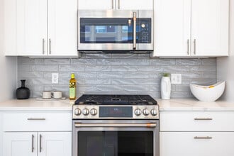 The Brook Luxury Apartments of Cambridge in Cambridge, MA - Foto de edificio - Interior Photo