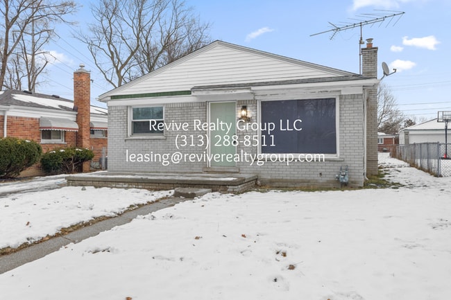 7515 Trafalgar St in Taylor, MI - Building Photo - Building Photo