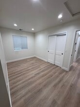 326 Figueroa Dr in Altadena, CA - Building Photo - Building Photo