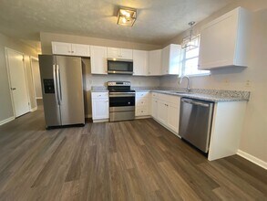 501 Gracy Ave in Smyrna, TN - Building Photo - Building Photo