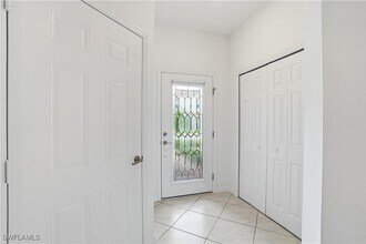 2870 Blossom Wy in Naples, FL - Building Photo - Building Photo