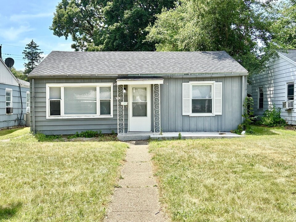 1513 Wilber St in South Bend, IN - Building Photo