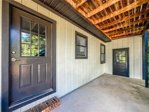 280 Starritt Ln in Walhalla, SC - Building Photo - Building Photo