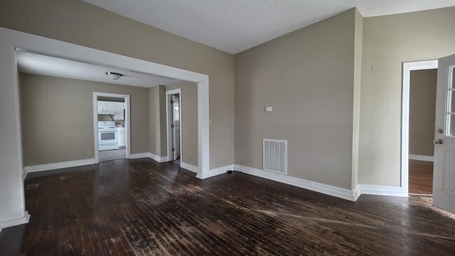 905 Afton St in Johnson City, TN - Building Photo - Building Photo