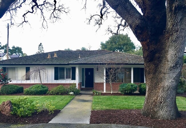 property at 1345 Ranchita Dr