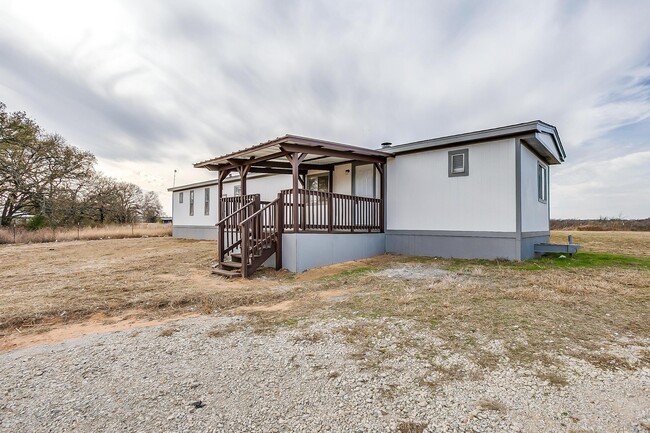 253 Jeremy Ln in Weatherford, TX - Foto de edificio - Building Photo