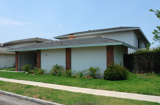 4901 Kona Dr Apartments