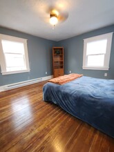 1128 Portage Ave, Unit Sharehome 1 bdrm/priv 1ba in South Bend, IN - Foto de edificio - Building Photo