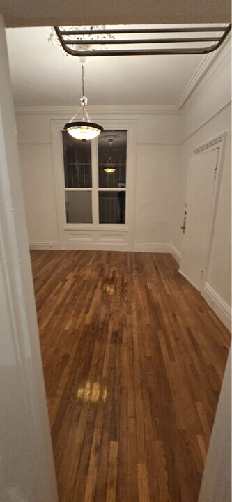120 Rose St in San Francisco, CA - Building Photo