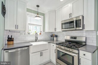 57 Ridgeway Ave in Oaklyn, NJ - Building Photo - Building Photo