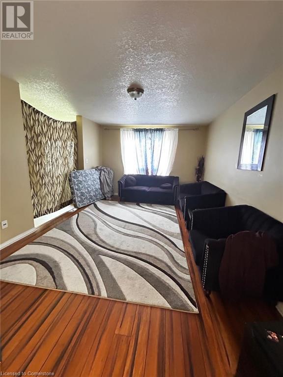 1247 Countrystone Dr in Kitchener, ON - Building Photo - Building Photo