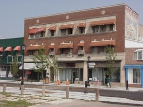 The Verrazzano on 3rd in Niagara Falls, NY - Building Photo - Building Photo