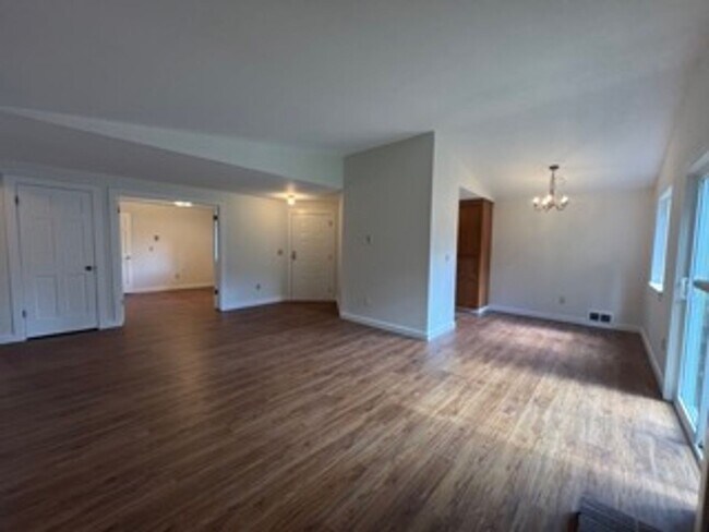 6210 142nd Pl SE in Everett, WA - Building Photo - Building Photo