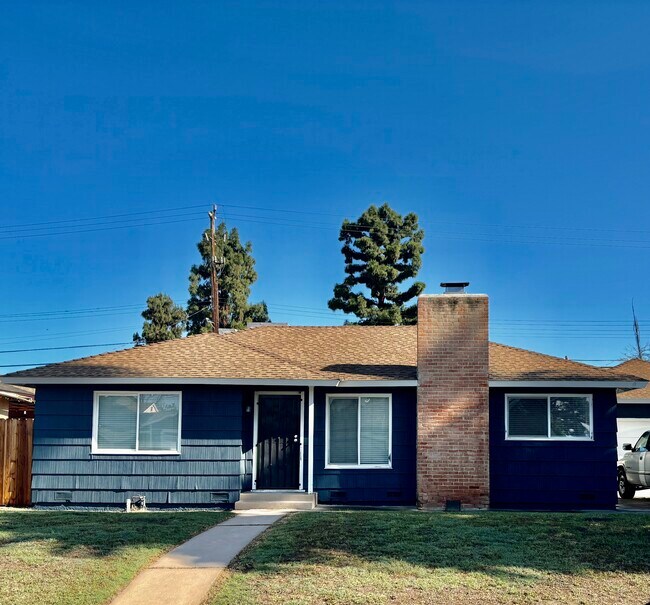 4502 Frazier Ave Rentals in Bakersfield, CA