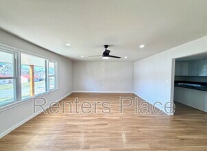 543 N Ridgeway St in Sapulpa, OK - Building Photo - Building Photo