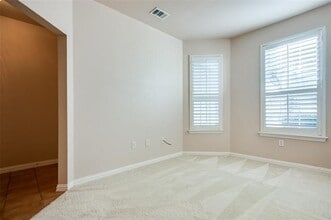 237 Heritage Hill Dr in Lewisville, TX - Building Photo - Building Photo