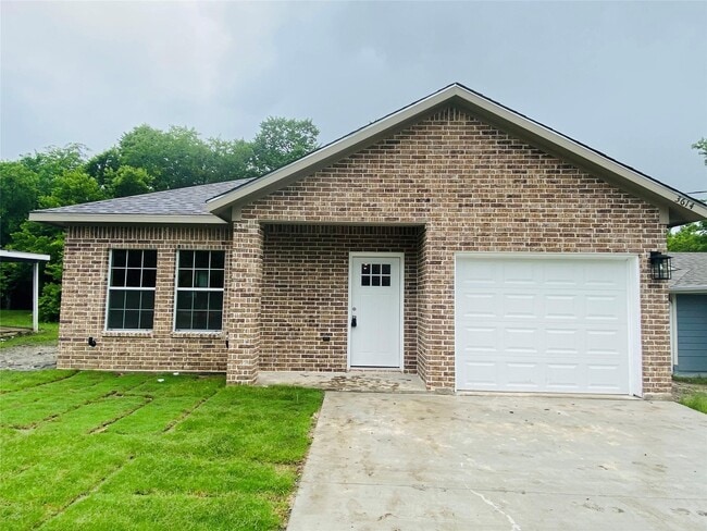 property at 3614 Short St