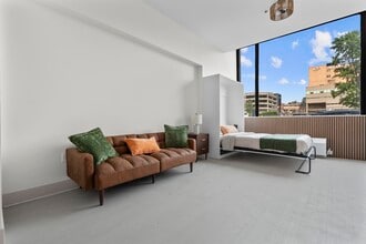 Jefferson Square Apartments in Waterbury, CT - Building Photo - Building Photo